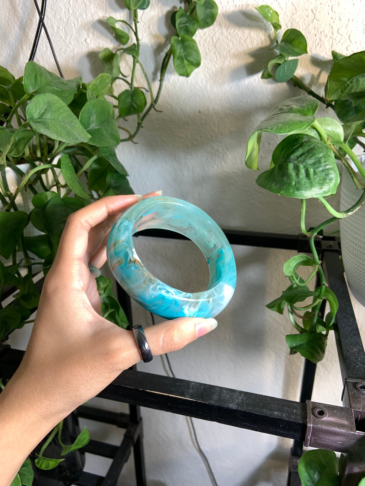 Marbleized ocean blue bangle