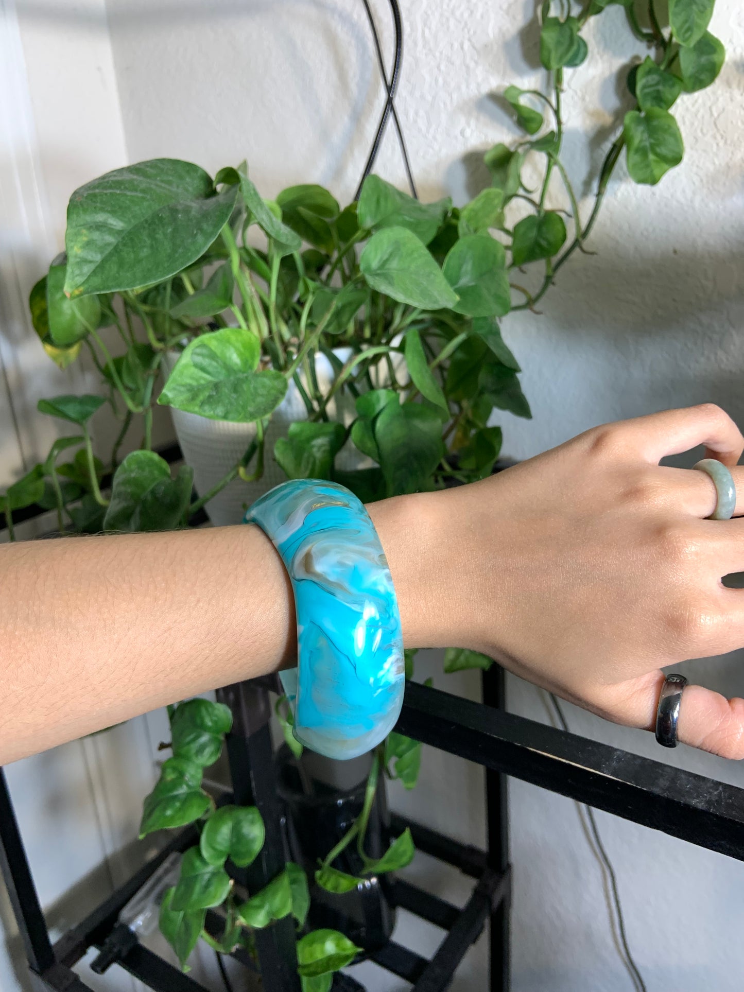 Marbleized ocean blue bangle