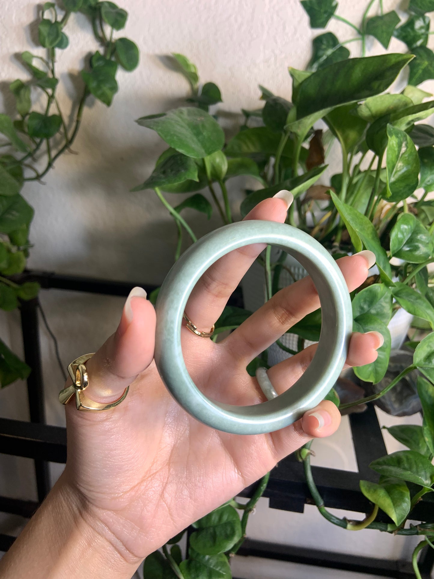 Natural jade bangle