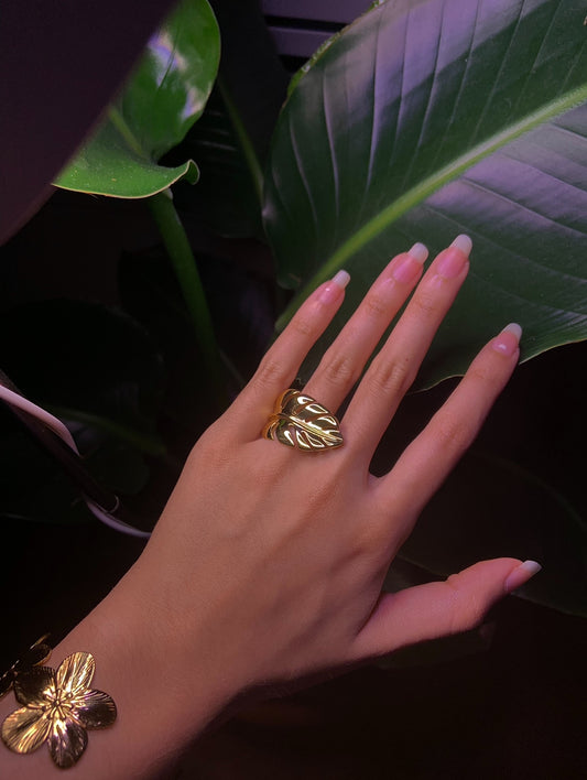 Golden Leaf Ring