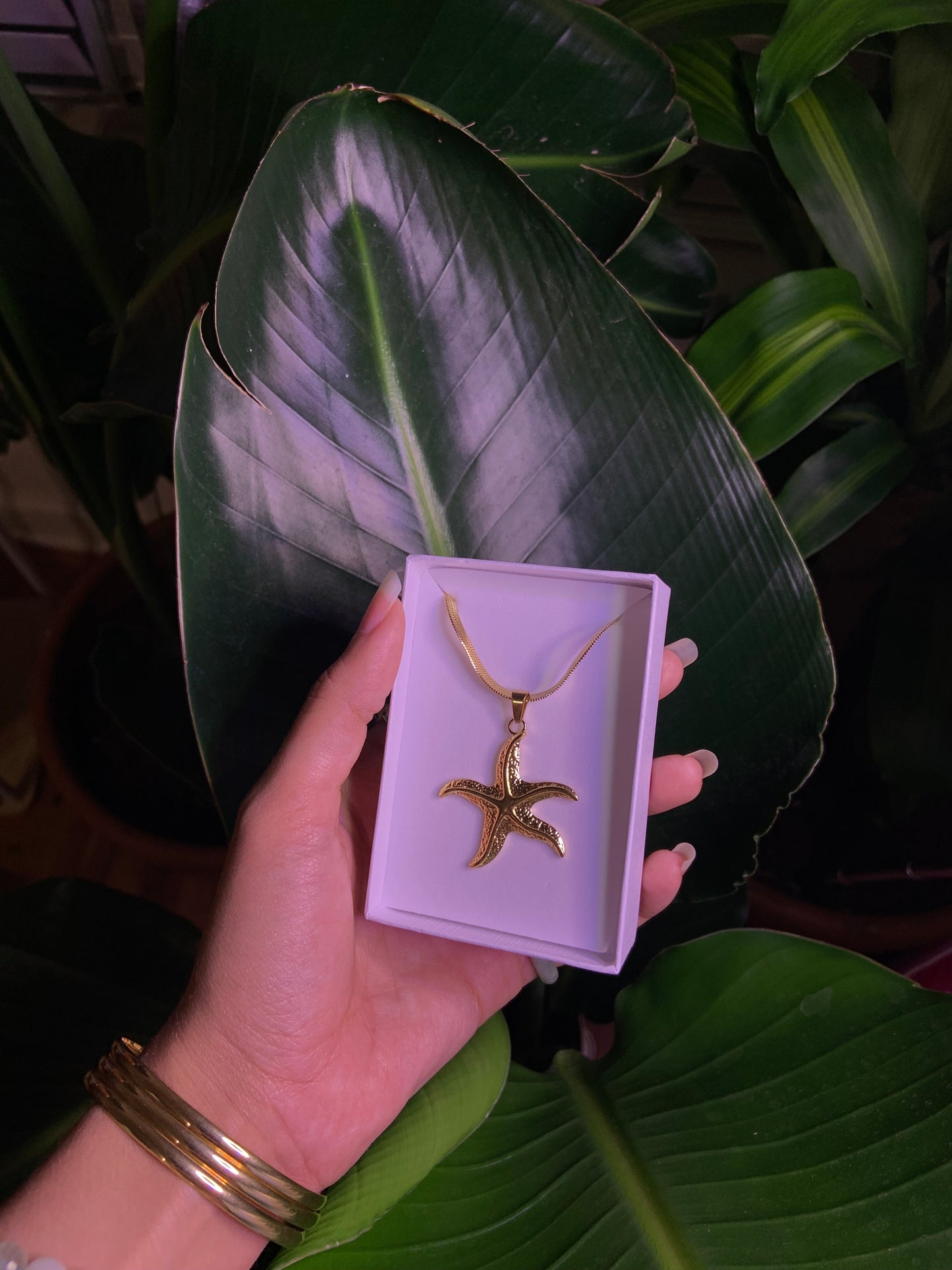 Golden Starfish Necklace